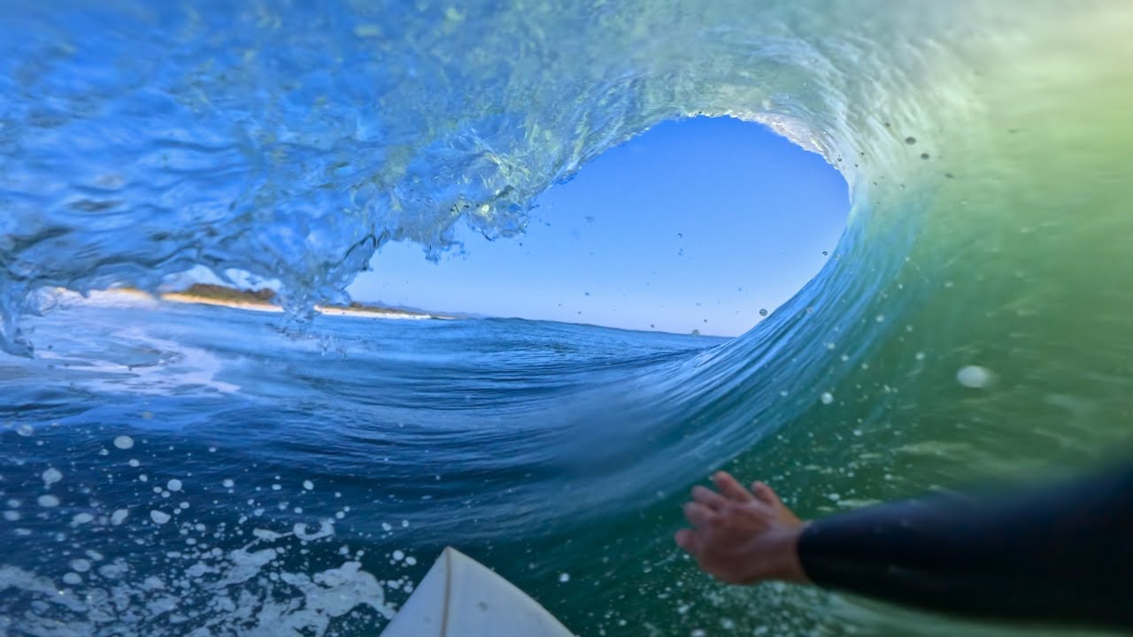 Chasing Perfect Barrels in Urunga