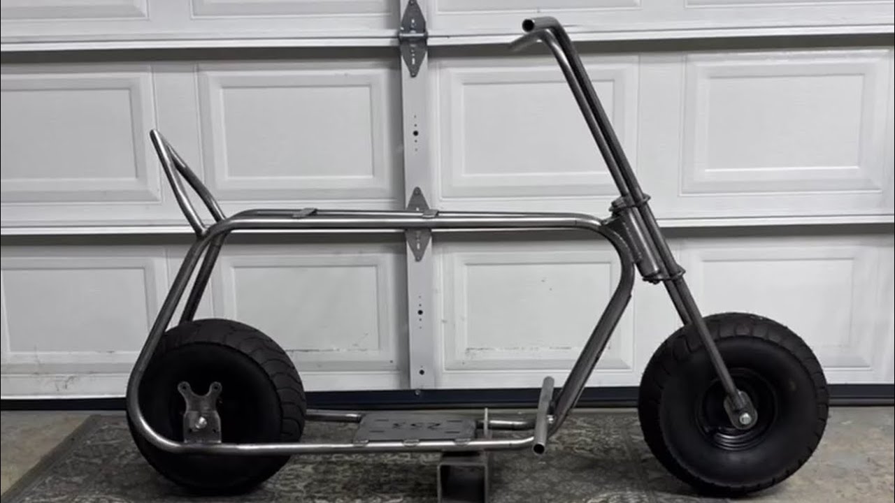 Mini bike hoop frame set up on the jig. “Cruiser Frame”. #chadz_mini_fab #minibikes 