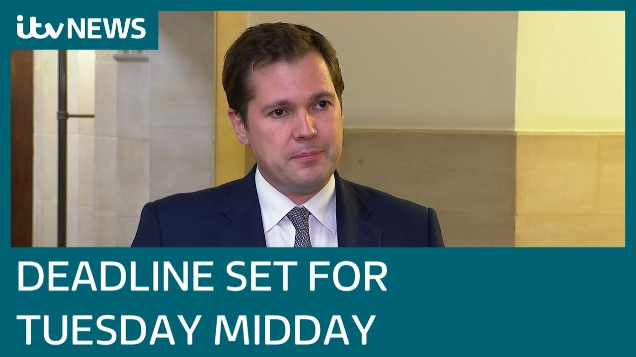 Covid: Greater Manchester given midday deadline for deal on Tier 3 restrictions | ITV News