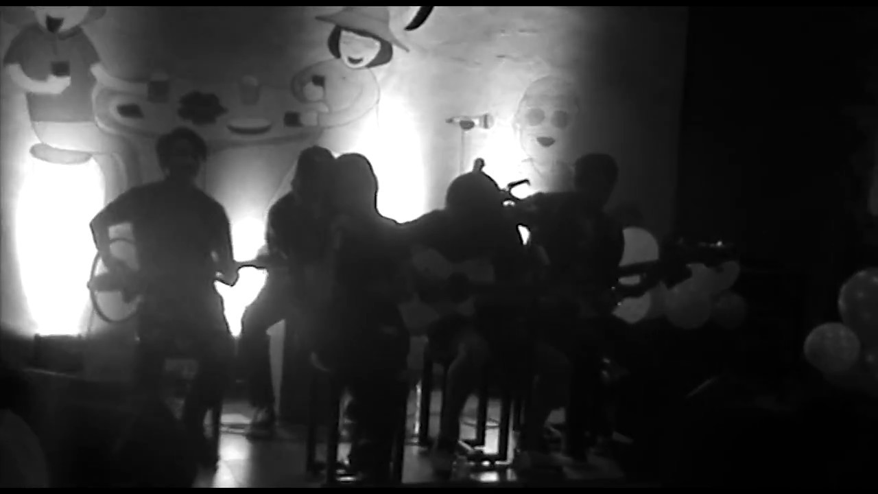 Killing Me Inside feat. AiU - Hilang (Live Acoustic)