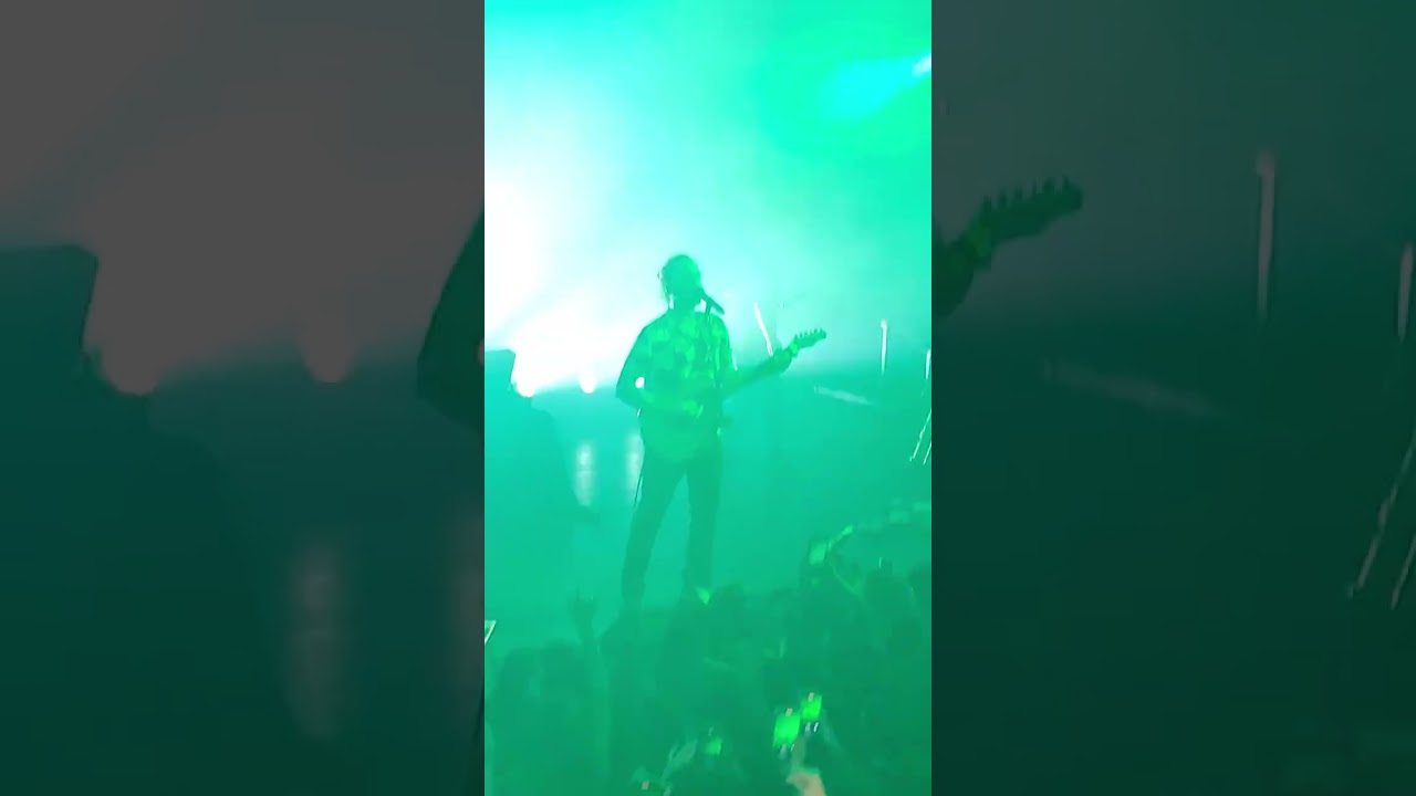 Dennis Lloyd- Snow White live Barbie Tel Aviv 02.07.24