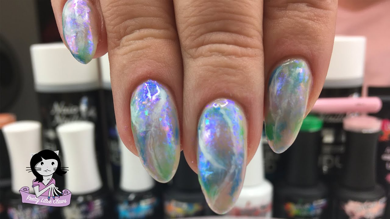 Opal Style Nails using Holographic Flakes