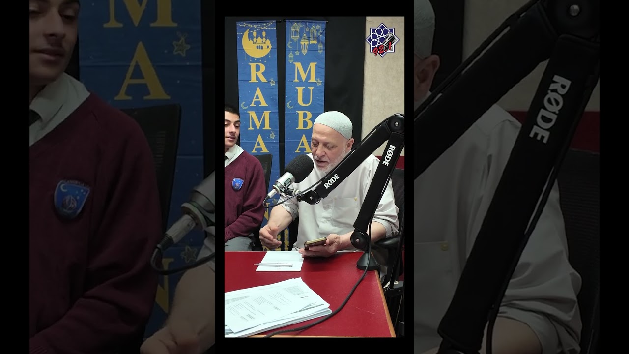 В этом месяце студенты посвящают себя добрым делам, читая Священный Коран и стремясь к принятию А...