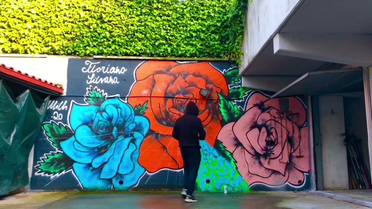 Murales Italia 🇮🇹 - campo di tulipani 🌷