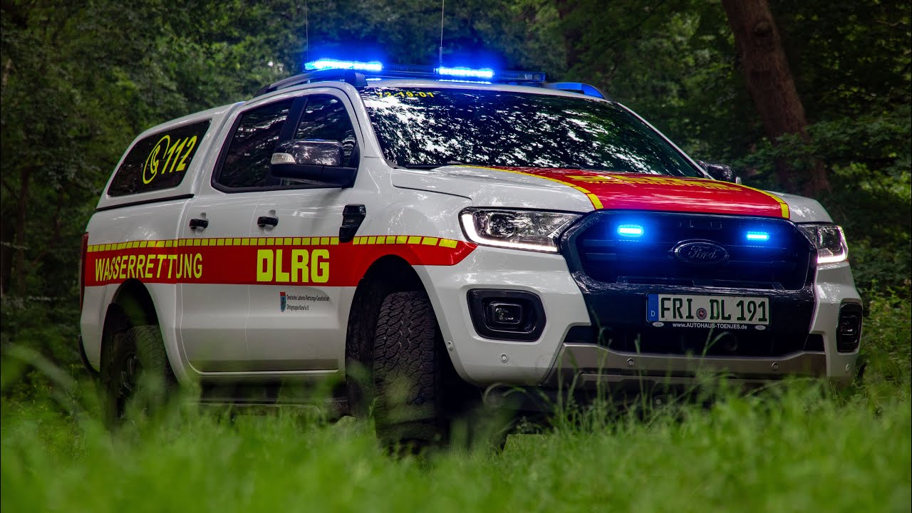 Fotoshooting mit dem Pelikan Friesland 72-19-01 MZF von der DLRG Varel