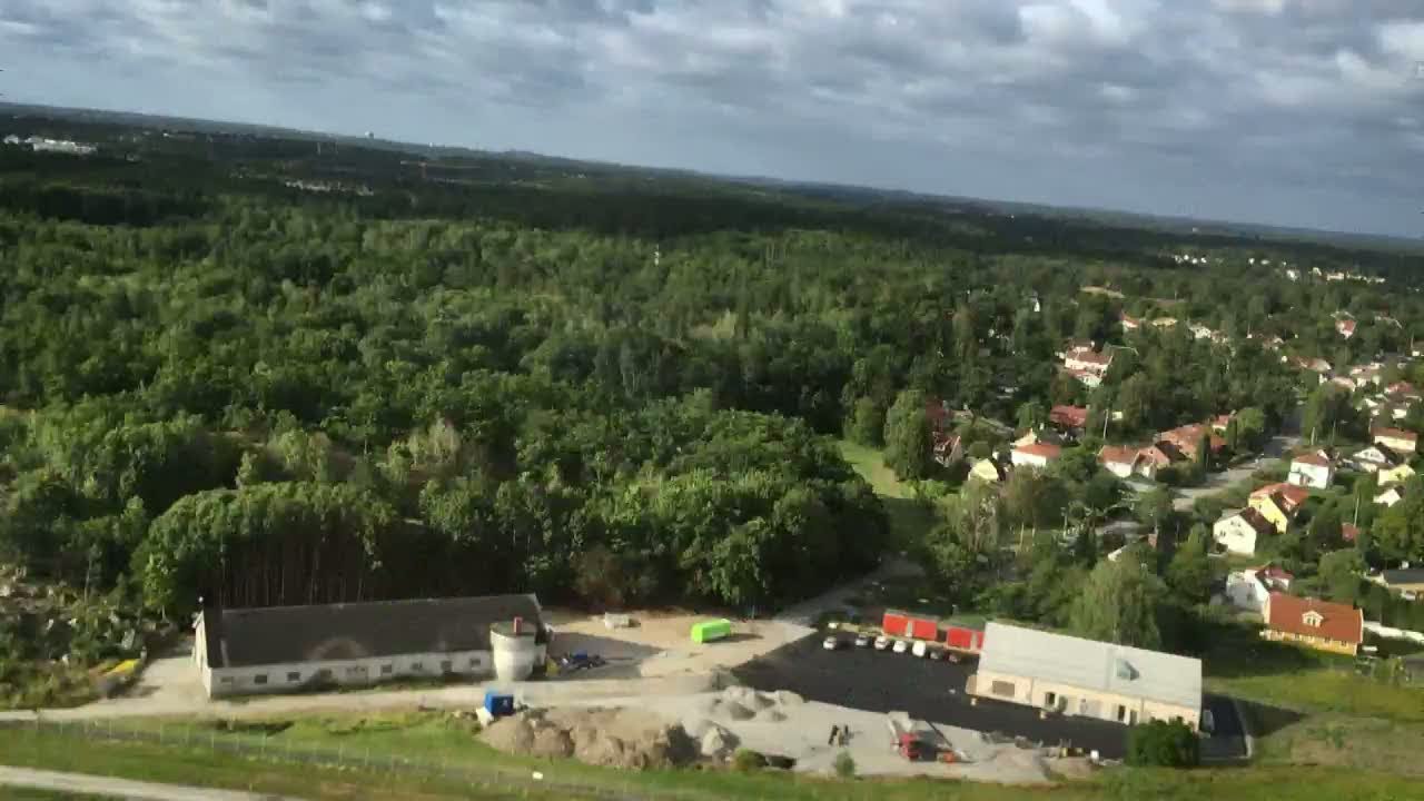 Kalla fakta: Krigsbrottslingar mitt ibland oss (med engelsk undertext tillgänglig) - TV4