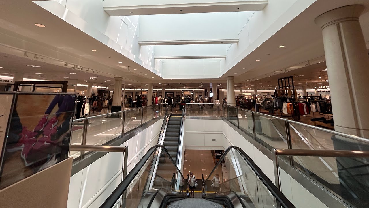 STORE CLOSING! Schindler Escalators At Nordstrom Saint Louis Galleria In Richmond Heights, MO