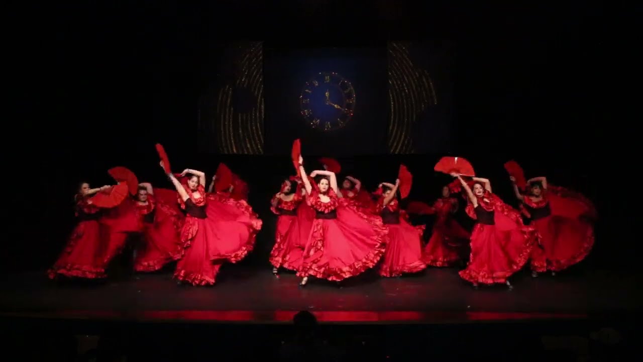 Espetáculo Túnel do Tempo - La Isla Bonita - Dança Cigana