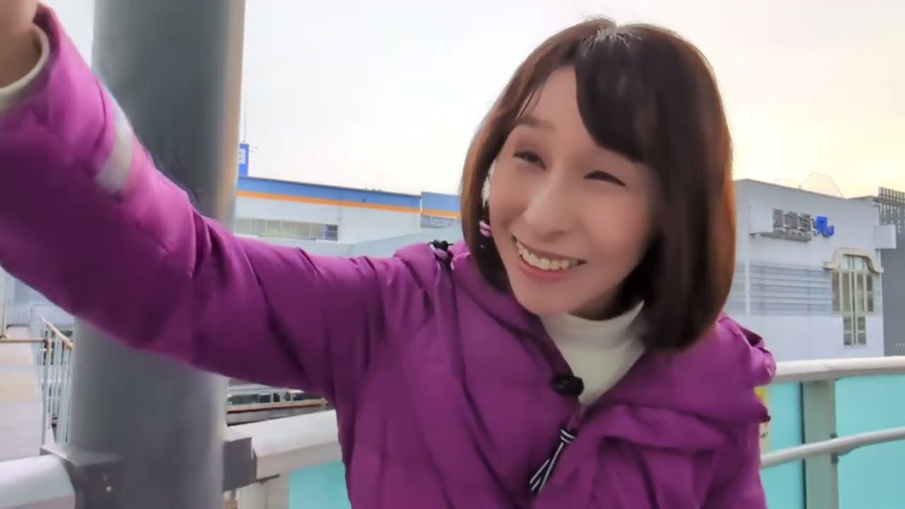 長谷川ういこ 公式チャンネル がライブ配信中！