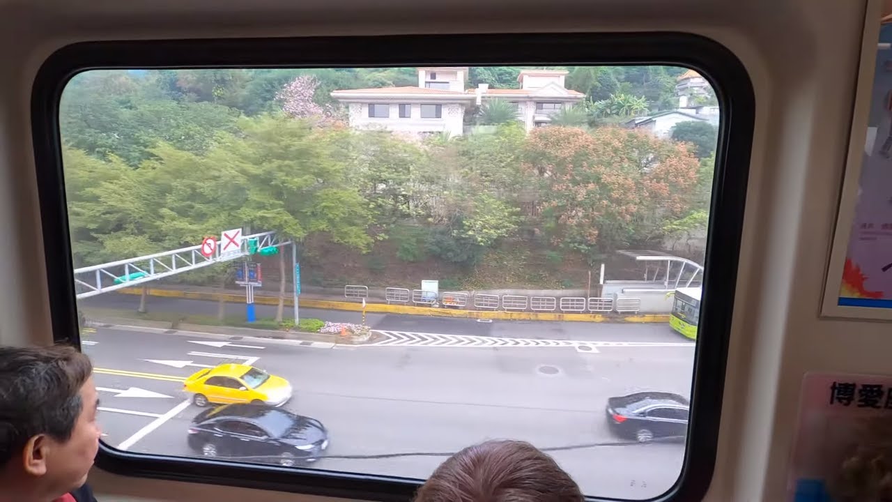 Taipei, Taiwan Full MRT Metro Ride on Red (Tamsui-Xinyi) Line 台北捷運︱淡水信義線 (紅線)︱象山→淡水