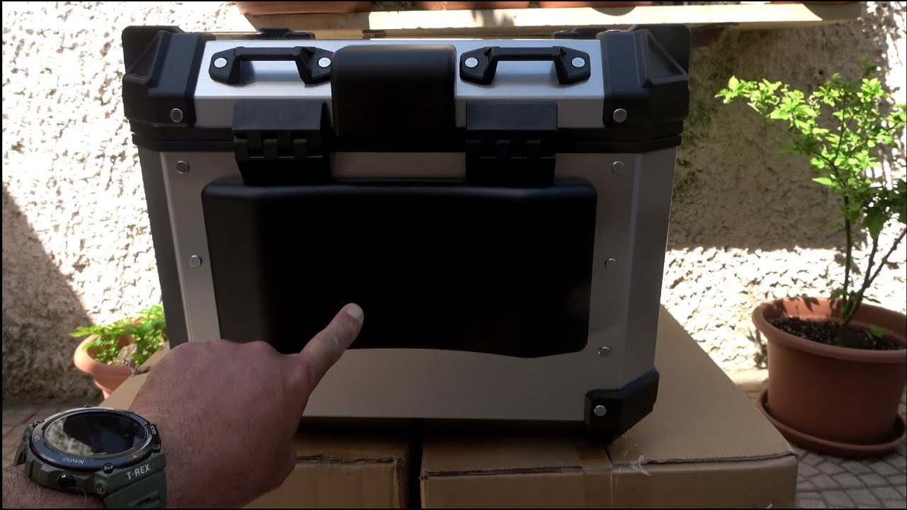 Unboxing e prime impressioni sul Tris valige per il TRK 702 X