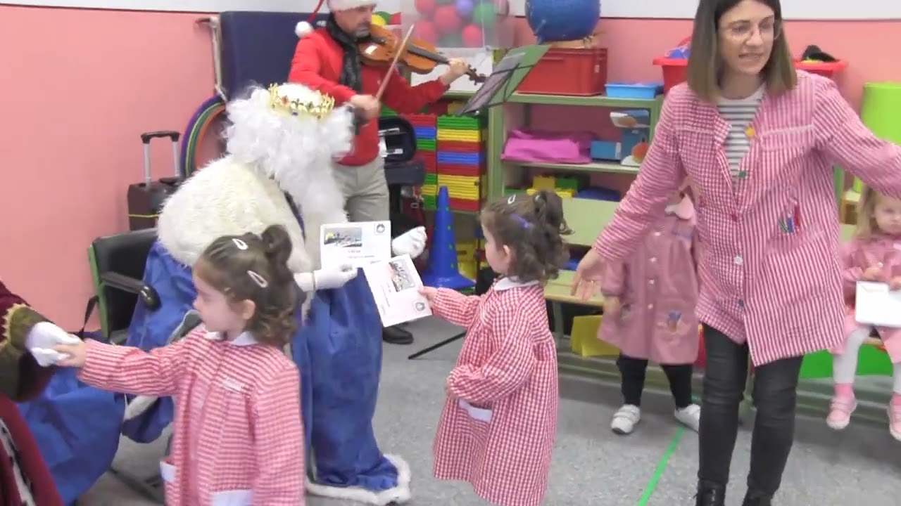 VISITA REYES MAGOS - INFANTIL 3 AÑOS - CRUSO 2022_23