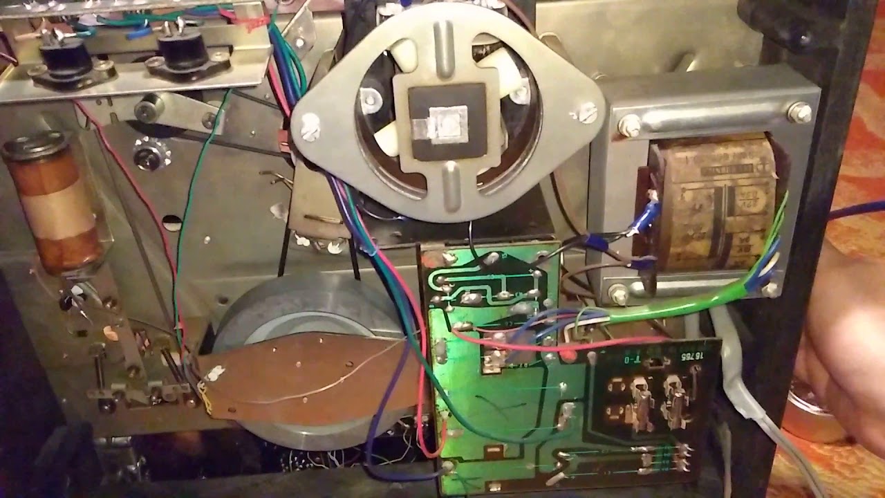 Z&aacute;vada TESLA B115