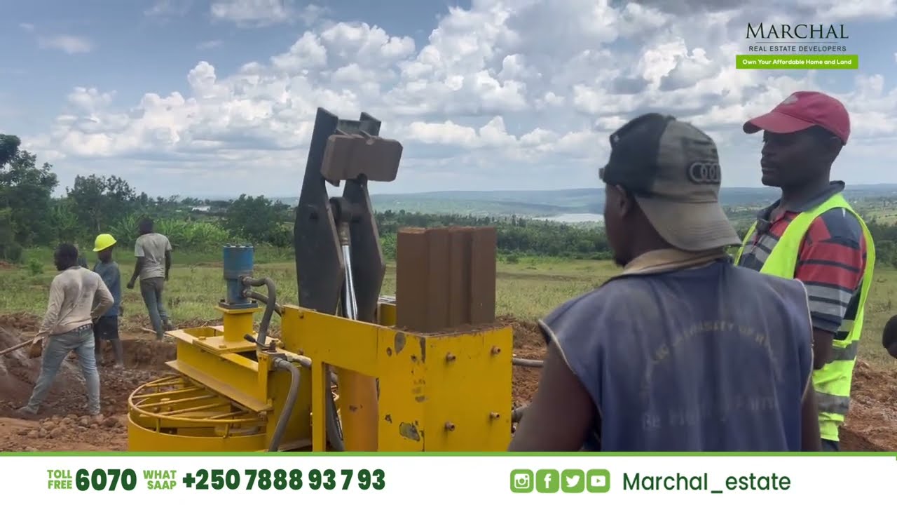 MENYA BYINSHI kuri #INTERLOCKINGBRICKS Amatafari yagufasha Kubaka UDAHENZWE I MARCHAL REAL ESTATE