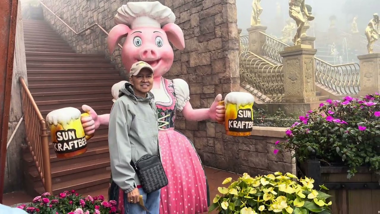 DAY 2 VIETNAM TOUR Ba Na Hills Golden Bridge in Da Nang