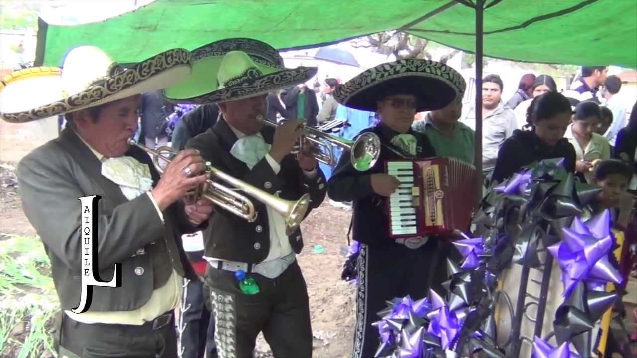 AIQUILE - Todo Santos 2013
