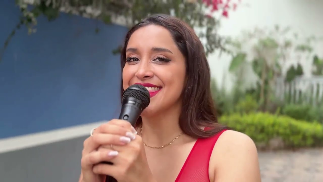 We can’t be friends (wait for your love) - Versión cumbia en español | Lucero Musica 