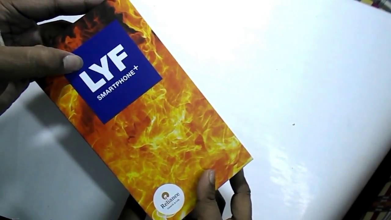 LYF flame 7s Unboxing with 4G VOLTE