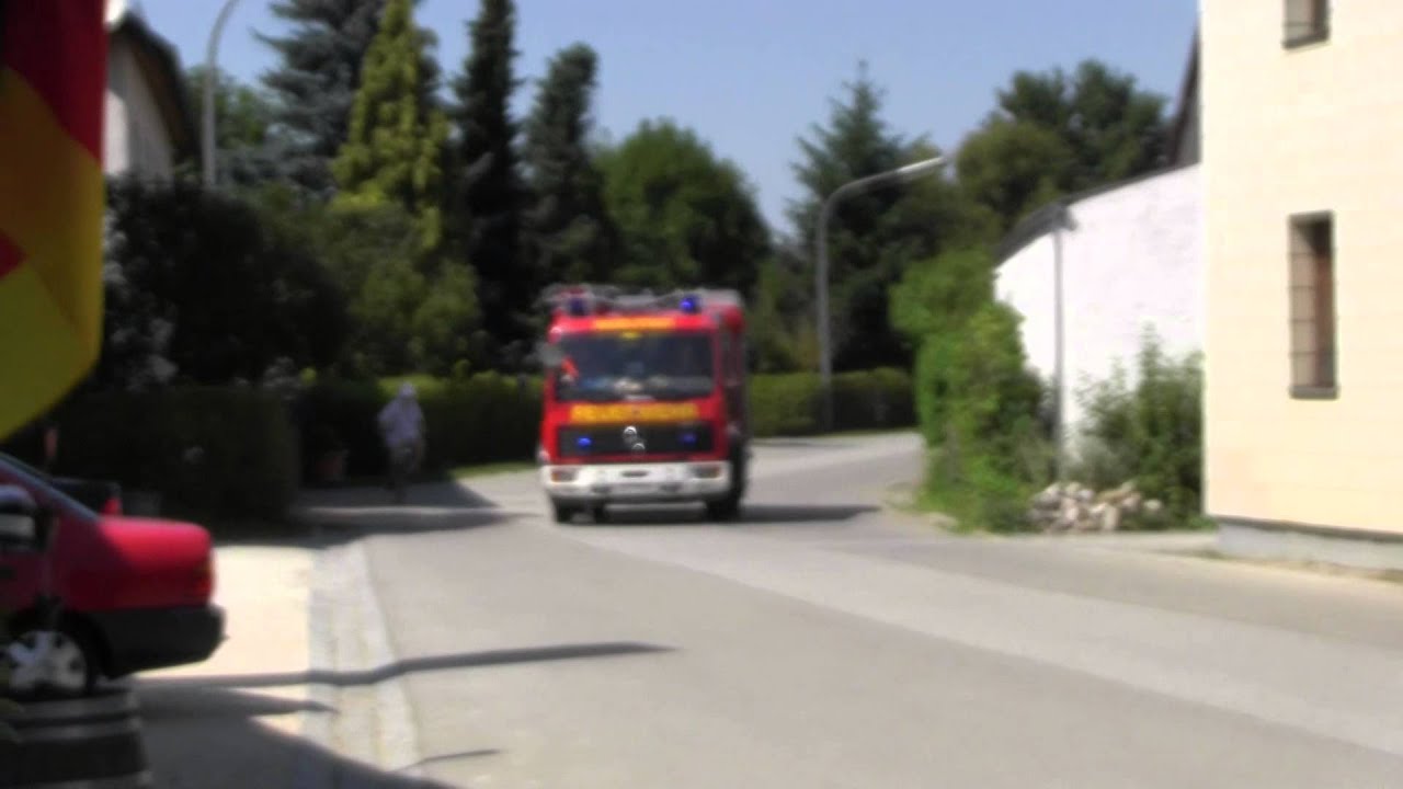 HLF 20/20 + LF 8/6 FF Hagelstadt + V-LKW FF Schierling + HLF 10/10 FF Pfakofen