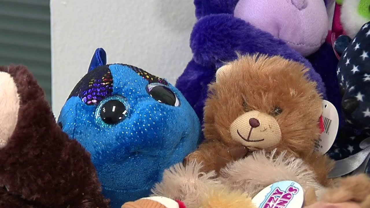 A San Antonio area school, business collecting plush toys for students at Robb Elementary School