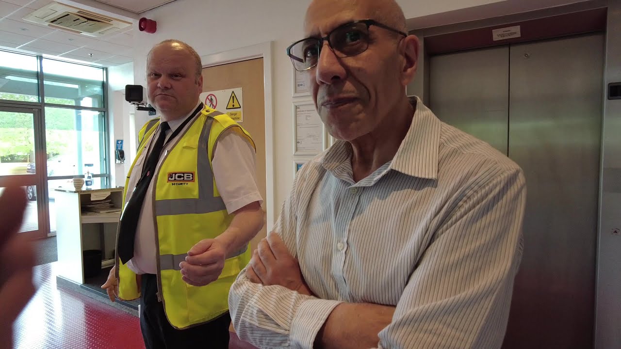 You Should Not Be Filming Through The Glass When In The Reception 🎥❌