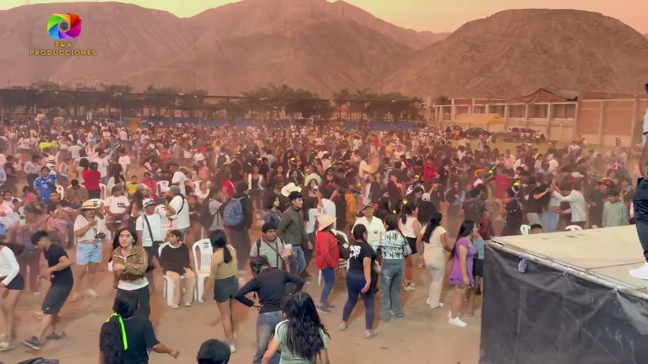 Yovana Bendezu- carnaval huancavelica en IX Aniv. De Rodolfo Coca 2026