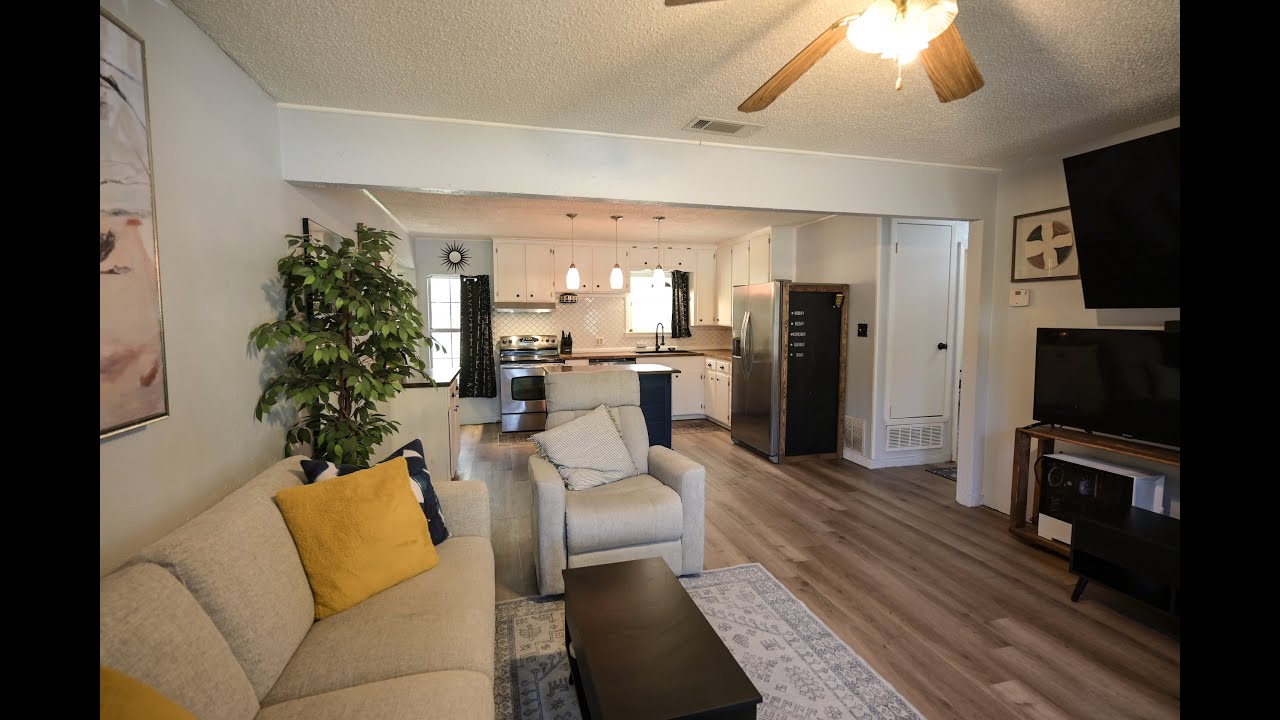 Charming Burleson Home Under $300K | 3 Bedroom Starter Home Near Old Town Burleson