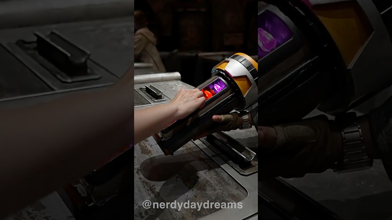 Зачем покупать световой меч Galaxy's Edge?