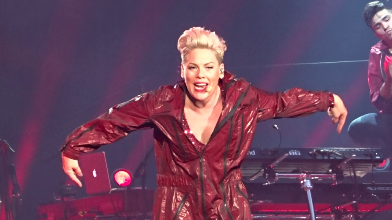 Pink - Raise Your Glass - LIVE in Köln 05.07.2019