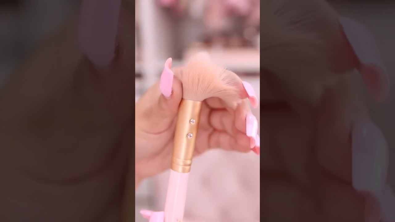 How to use a tapered face makeup brush 
