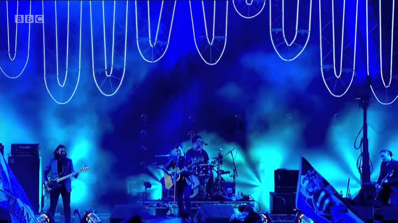 Arctic Monkeys - No. 1 Party Anthem (T In The Park 2014)