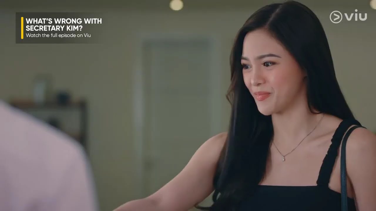 Paulo Avelino Can’t Take His Eyes Off Kim Chiu 😍 | What’s Wrong With Secretary Kim? (PH) EP 23 | Viu