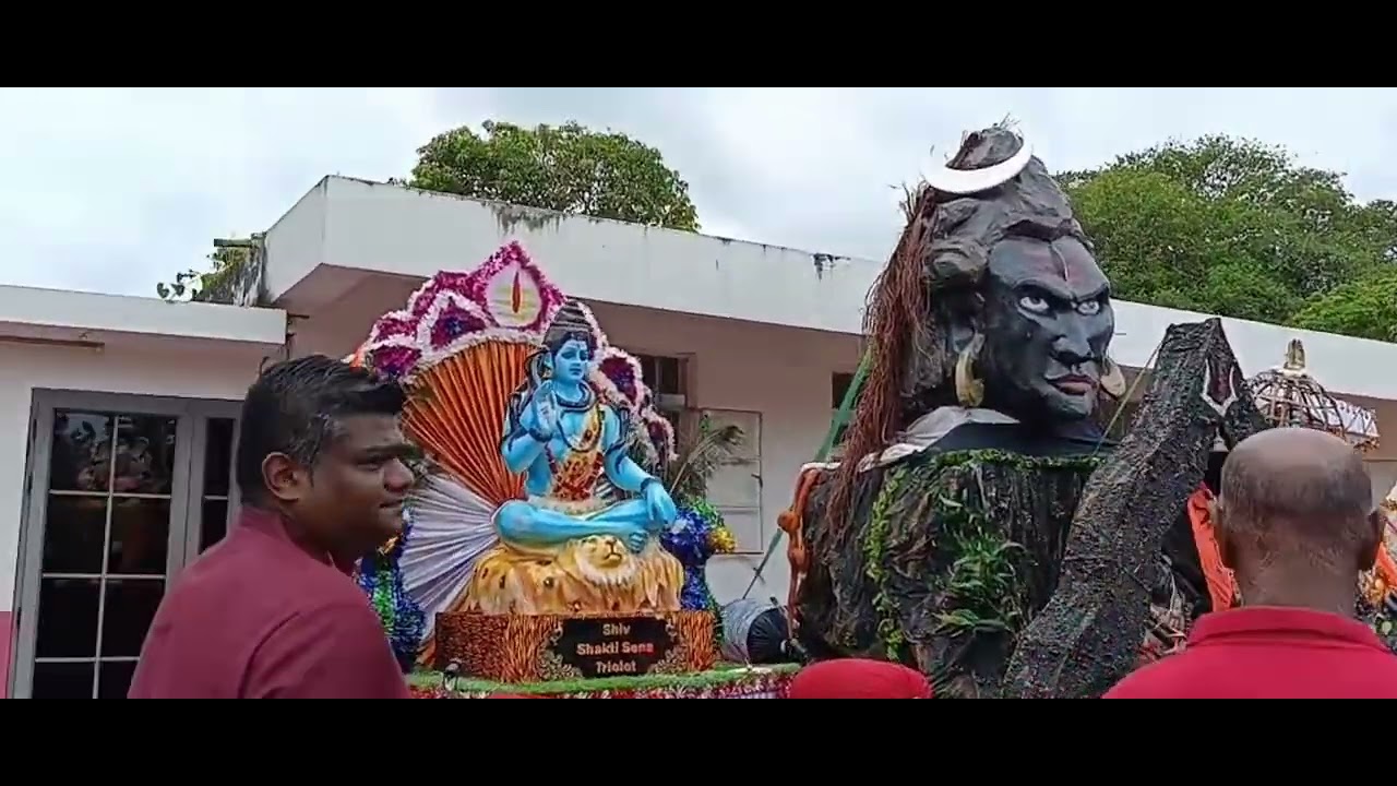 Celebrating Mahashivratree Festival At Maheswarnath Mandir Mauritius