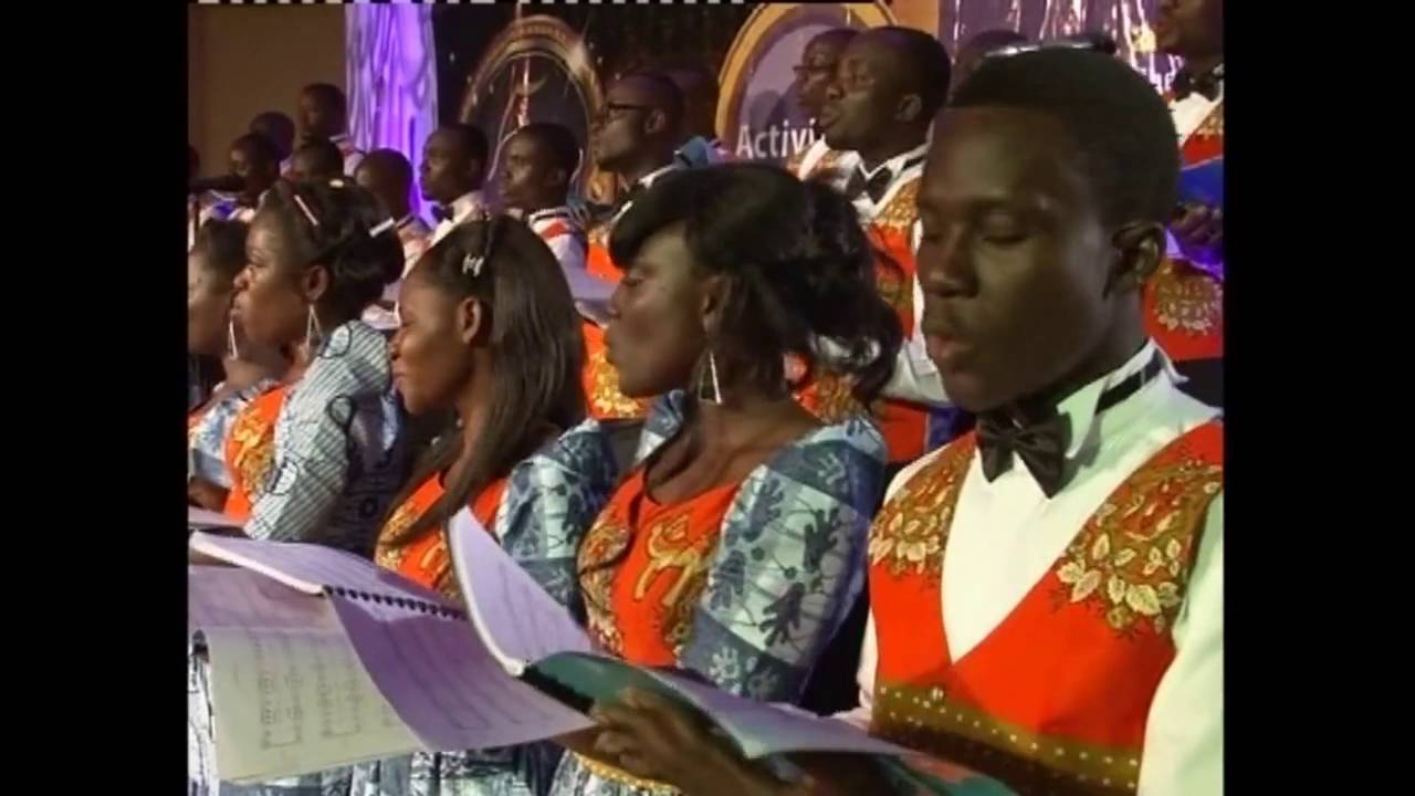 Ben Adjei with Harmonious Chorale   WO NA WAY3