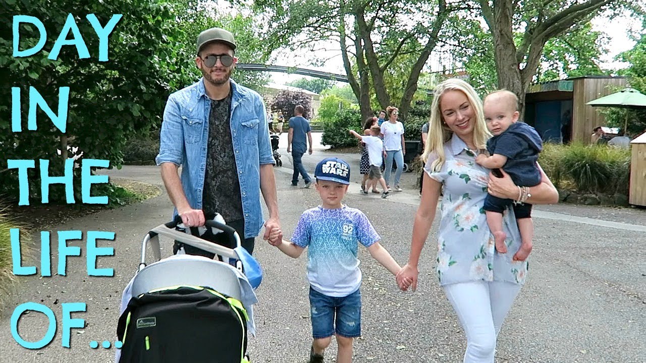 LIVING IN A ZOO  |  DAY IN THE LIFE