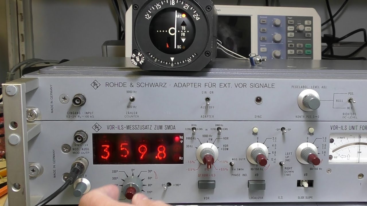 LDM #100: teardown and repair of a vintage Rohde & Schwarz VOR/ILS test instrument