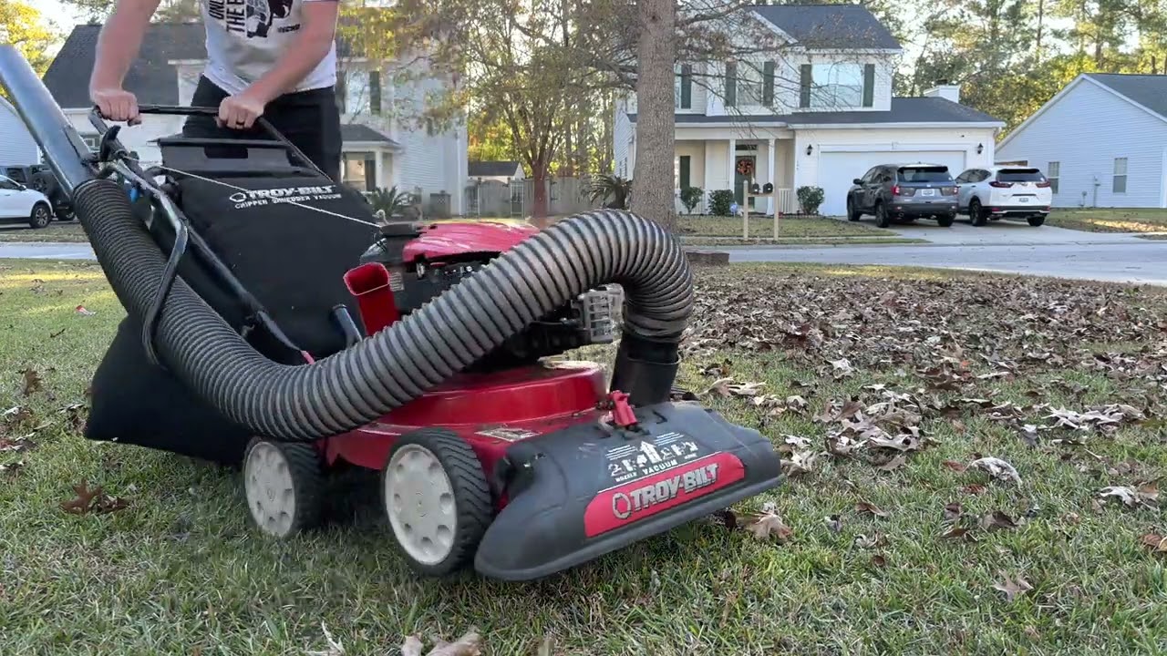 😮😮Troybuilt Chipper Shredder Vacuum CSV 060 Review….Does it do the job? 👍🏻👍🏻