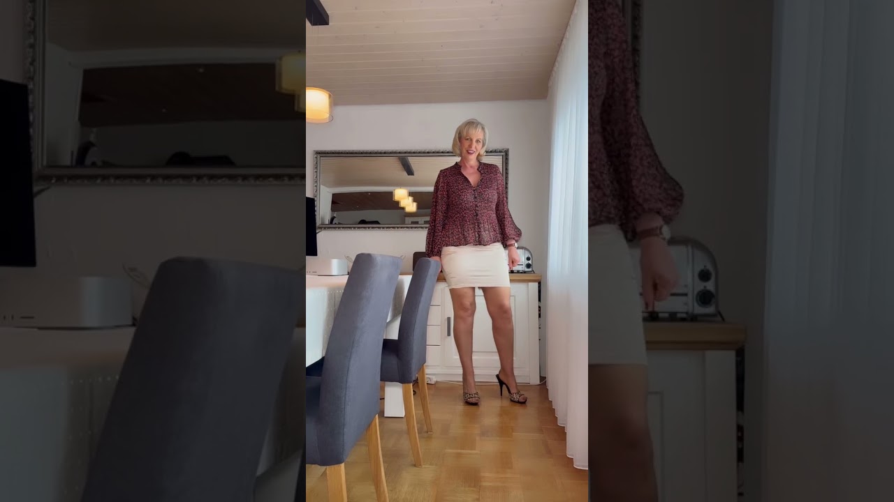 Draußen kalt, zuhause gemütlich mit Nylons | Strapse, Garter Belt, Stockings, tights , Fullyfashion