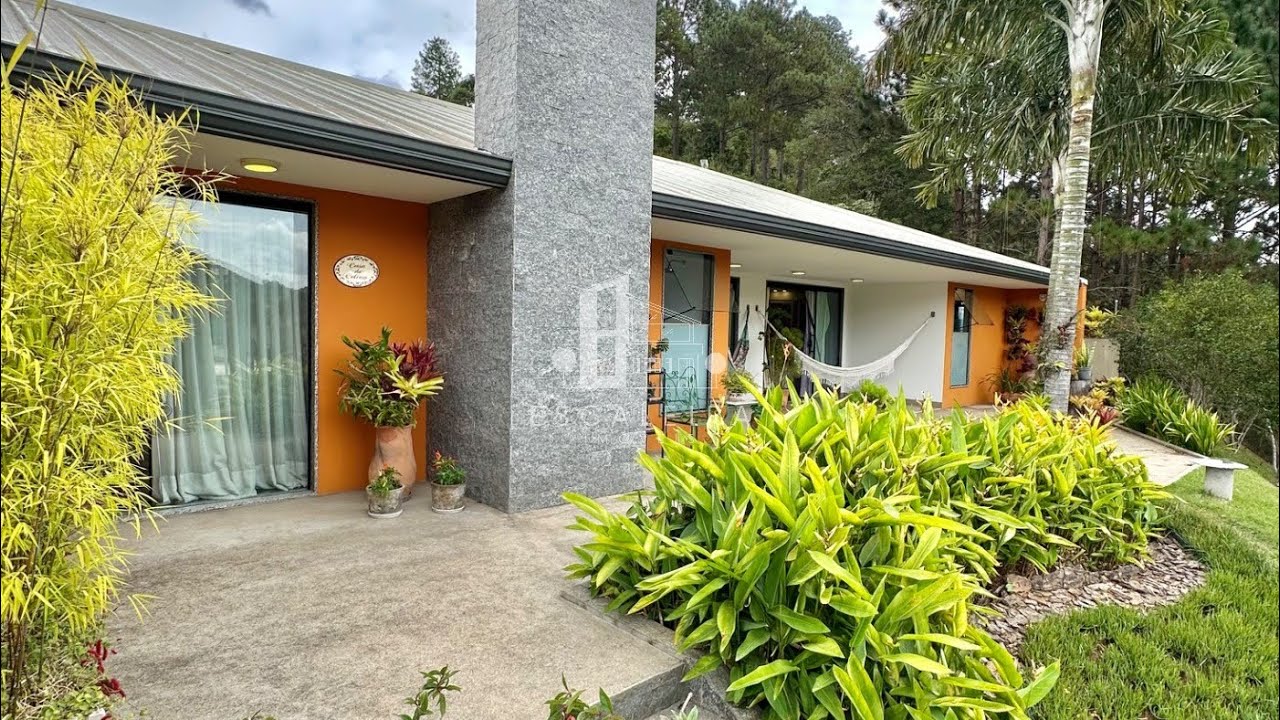 (CC00185|VENDA) Casa de alto padrão com 04 suítes, à venda no GREEN VALLEY, em Teresópolis Rj!