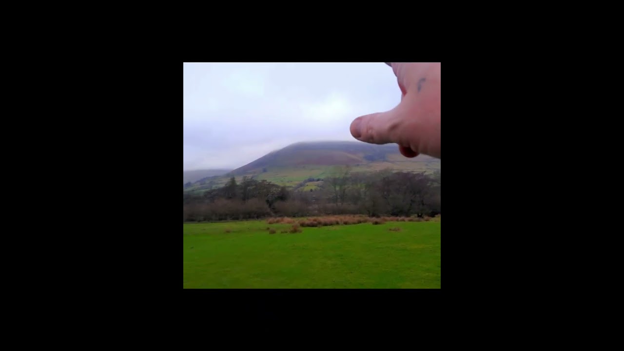 12.5 miles of Dark Peaks.