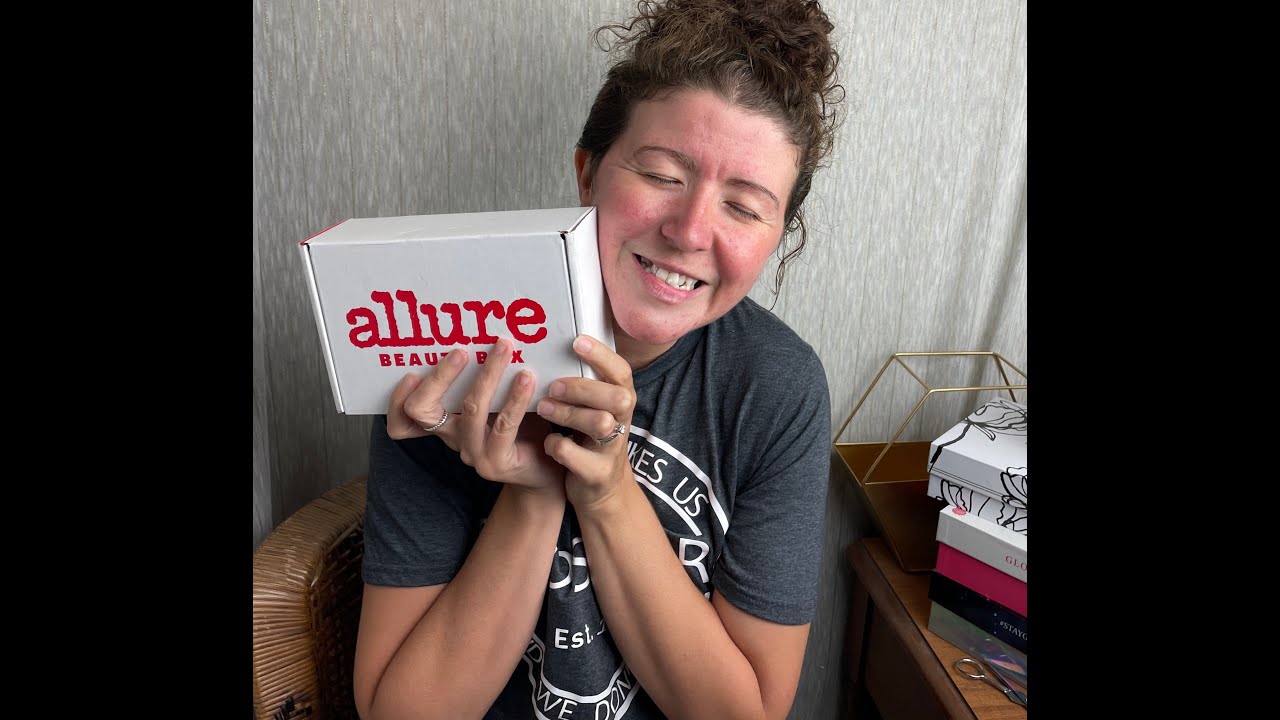 Allure Beauty Box Unboxing May 2021
