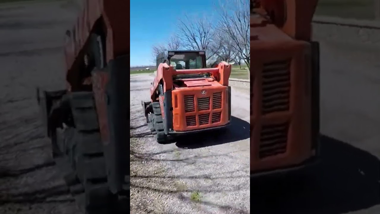 Ditch Witch sk800 and Kubota SVL65-2 tag team grading job