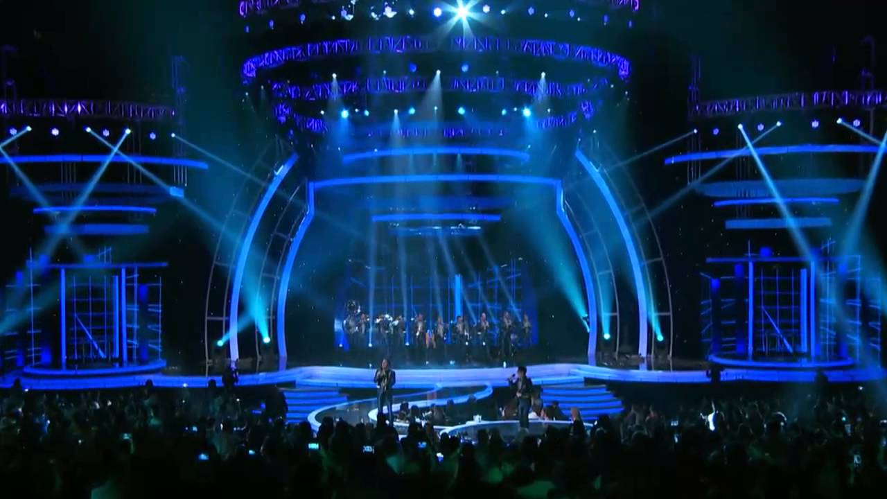 La Arrolladora Banda Limon - Premios de la Radio 2014