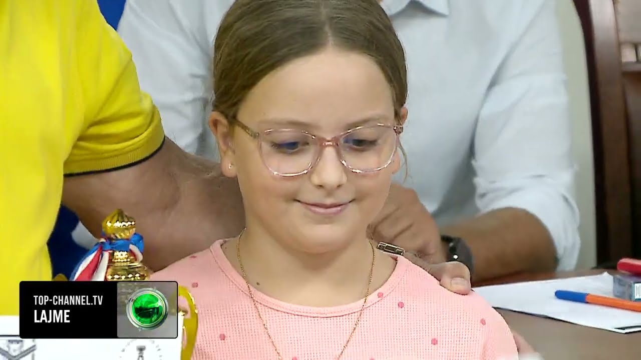 Top Channel/ Gara ballkanike e shahut/ U zhvillua p&euml;r tre dit&euml; n&euml; Tiran&euml;. Fituesi nga Kosova