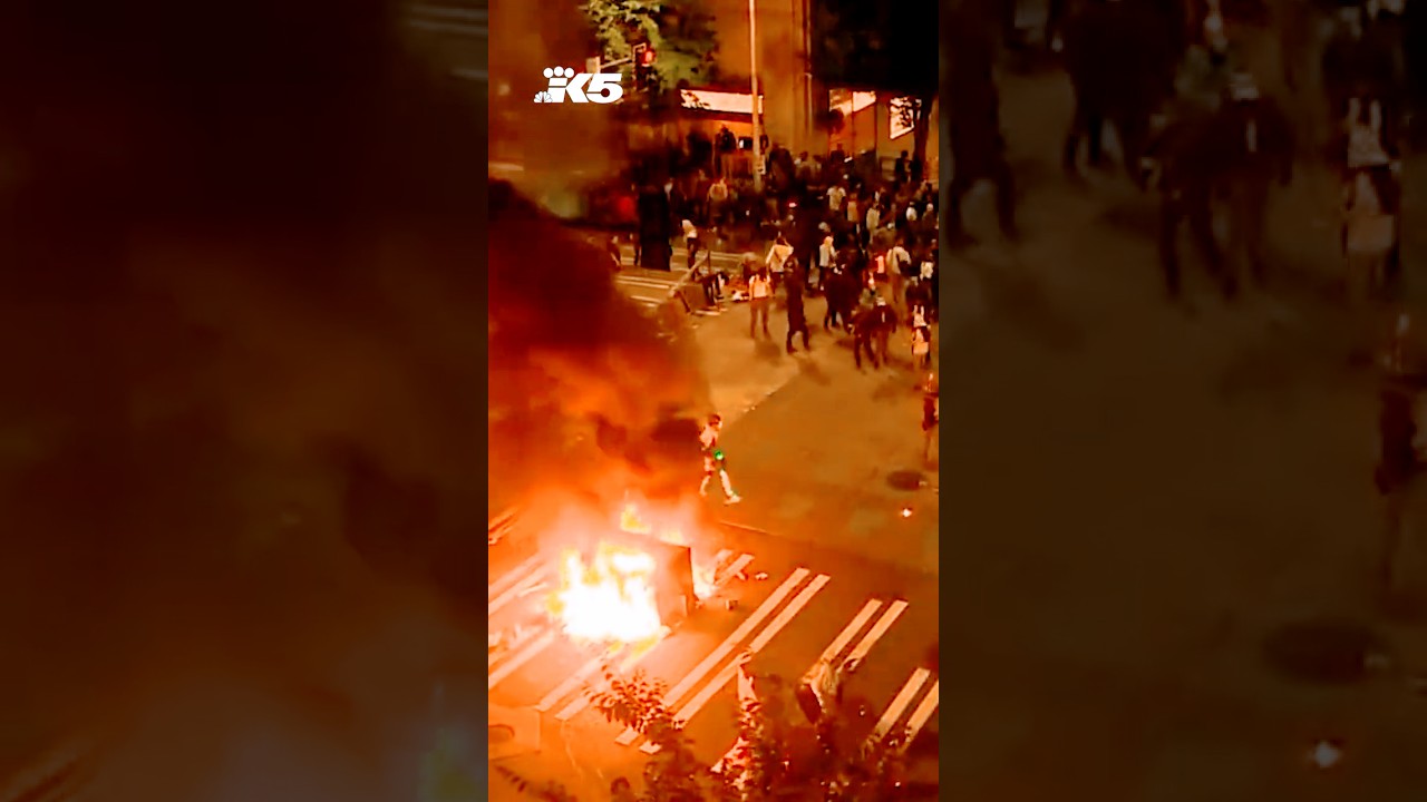 8 arrested in Seattle ICE protests