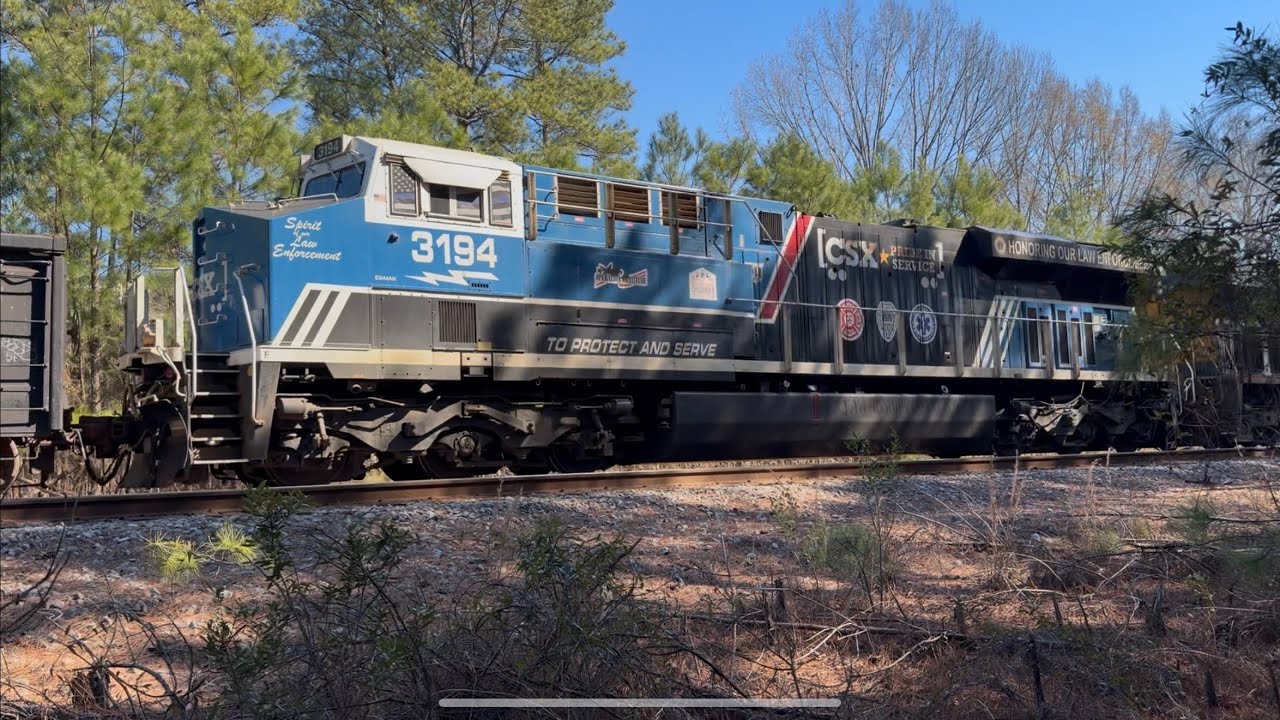 CSX 3194 “Honoring of our Law Enforcement” trails on L630 into Savannah. 2/7/2026 12:51 PM
