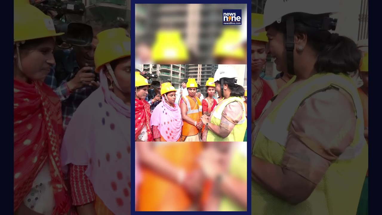 Delhi CM Rekha Gupta Celebrates Labour Day with Women Workers in New Delhi | News9