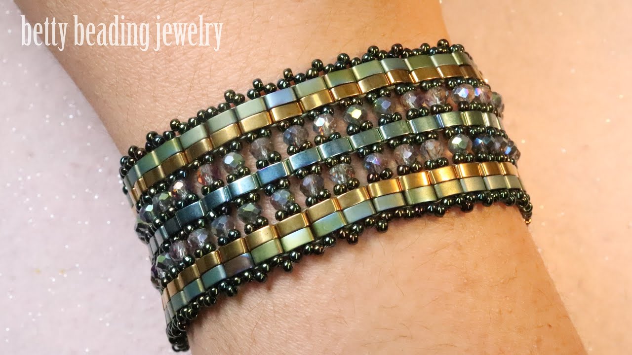 jewelry making at home. beaded bracelet with Half tila bead and seedbeads easy to make for beginner