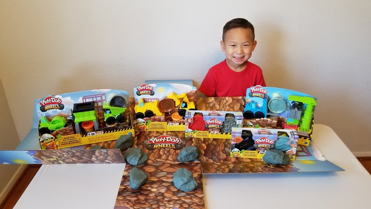 Unboxing Play-Doh Wheels Collection Building Compound