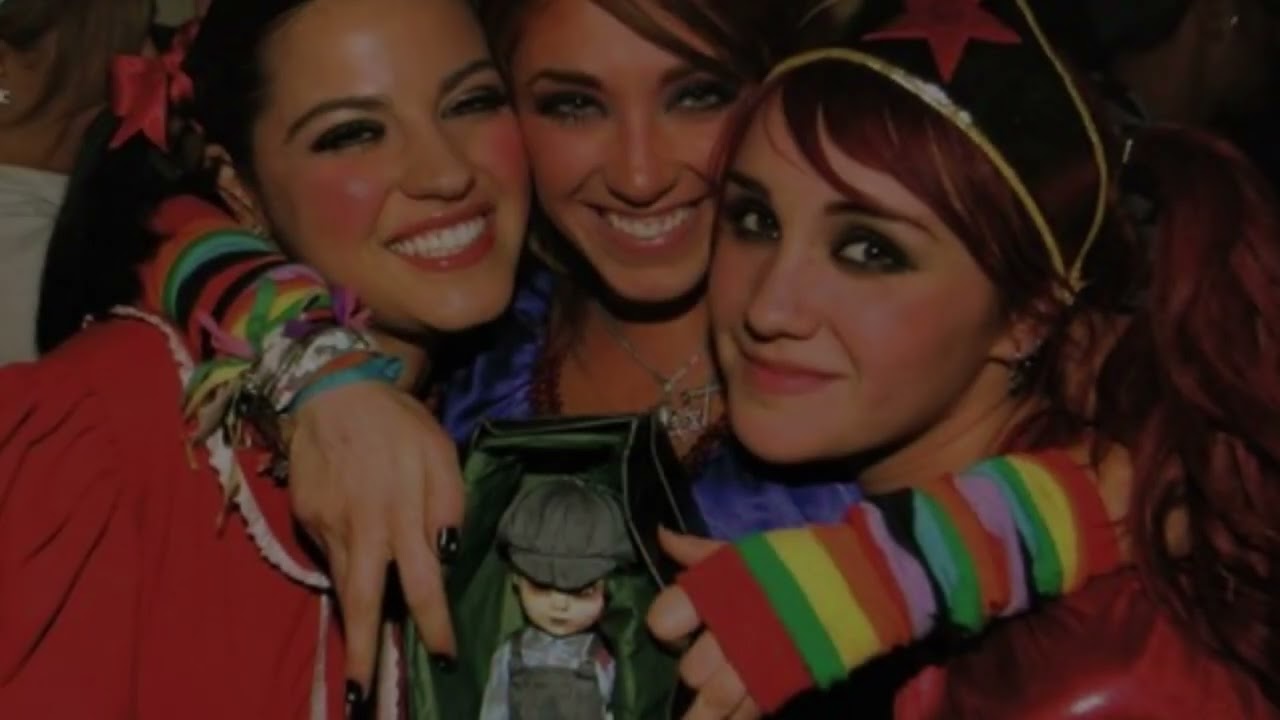RBD Más Tuya Que Mía (Letra)